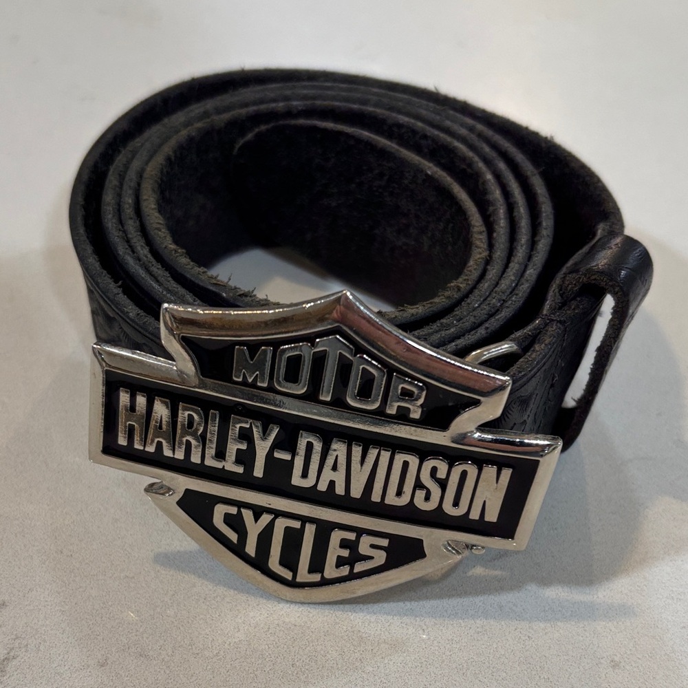 Harley-Davidson Black Belt with Silver Emblem